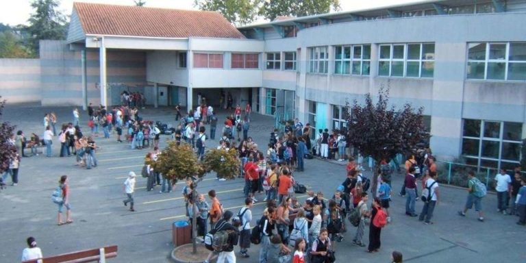 Rentrée Au Collège Élie Faure SAINTE FOY LA GRANDE Bastide De Gironde